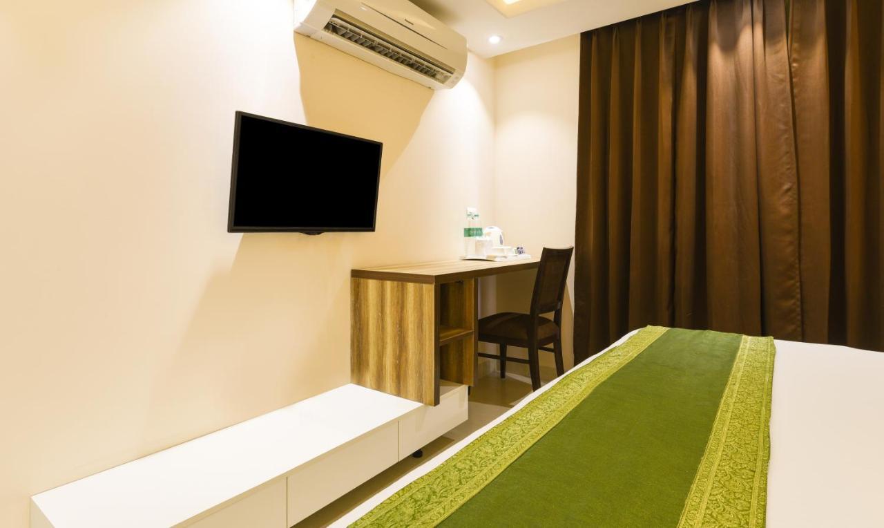 Treebo Iffco Chowk Gurgaon Ngoại thất bức ảnh
