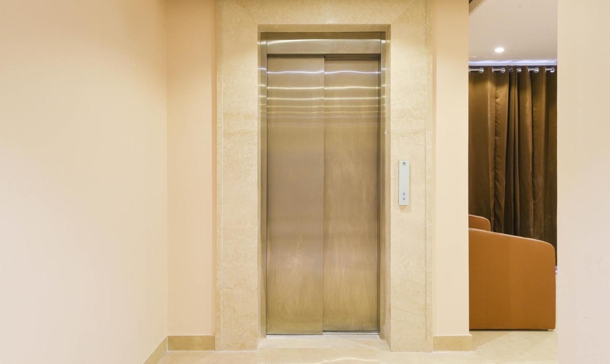 Treebo Iffco Chowk Gurgaon Ngoại thất bức ảnh