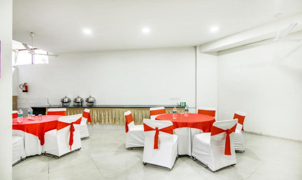 Treebo Iffco Chowk Gurgaon Ngoại thất bức ảnh